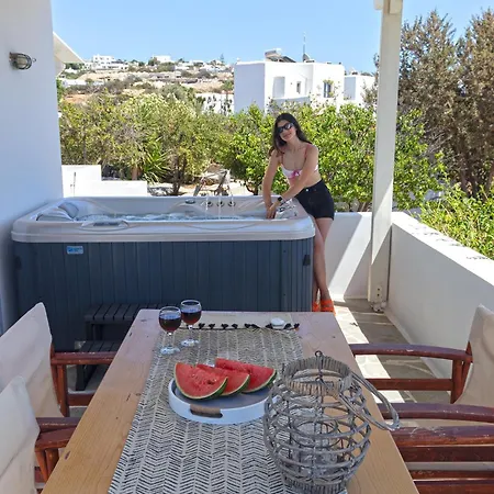 Salty Sea View Naxos Feriehus