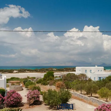 Salty Sea View Naxos Feriehus *