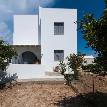 Salty Sea View Naxos Feriehus *
